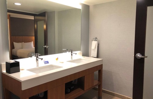 Rosemont Hotel | Hyatt Place Chicago/O'Hare Airport