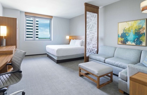 St. Petersburg Hotel | Hyatt Place St. Petersburg / Downtown