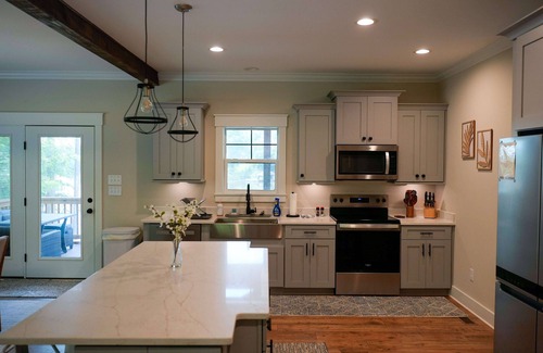 Semora Casa | Hyco Pickle Pointe. Lakefront 4 bed 3 bath w/ private pickleball court