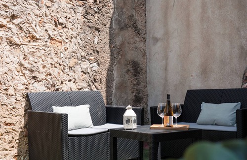 Salses-le-Chateau Apartamento | Hygge in the Mediterranean: Le Soleil en Terrasse