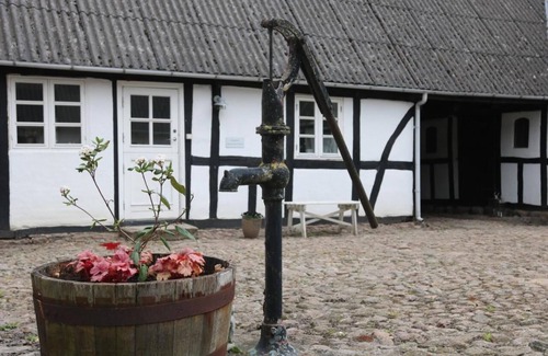Naesby Condominio | Hyggelig Landejendom kun 10 km fra Odense Centrum