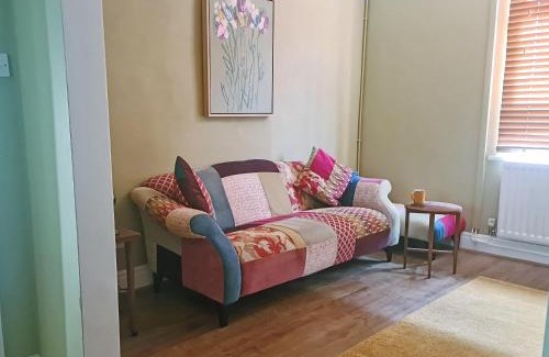 Penarth Casa | Hysryb Cottage