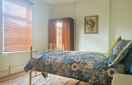Penarth Casa | Hysryb Cottage
