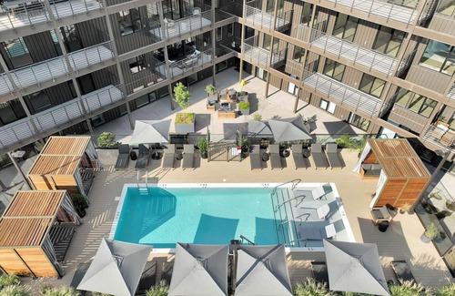 Eighth Avenue Casa | Hyve-Historically Nashville-Walk To Broadway