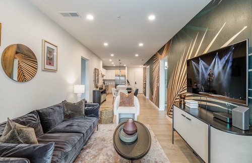 The Gulch Casa | Hyve - Tempo - 2 Units - Walk to Broadway