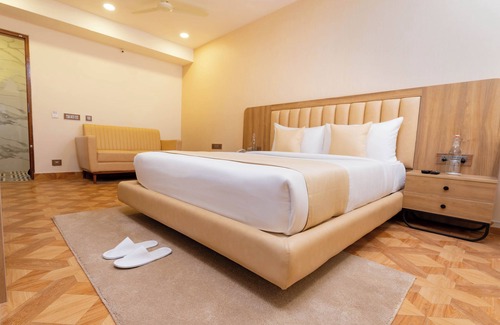 Sheshadripuram Hotel | HZ Bangalore Stories