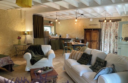 Saint-Bomer Casa | I am La Musardine. ... a place of resources