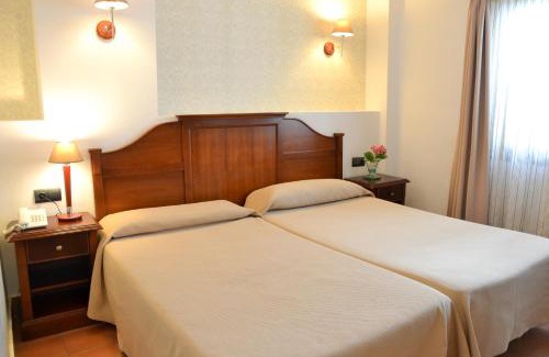 Benalmadena Cama Y Desayuno | I AM La Posada Hotel and Apartment