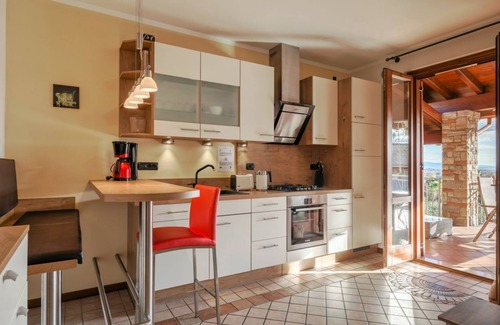 Polpenazze del Garda Apartamento | I BROLI - lovely nest with pool