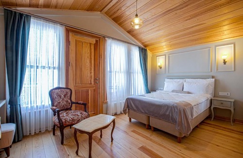 Rasimpasa Hotel | İkiz Konak Boutique Hotel
