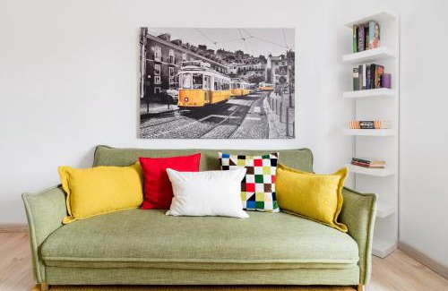 Linda-a-Velha Apartamento | I Love Lisboa Apartment NEW AC