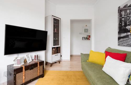Linda-a-Velha Apartamento | I Love Lisboa Apartment NEW AC