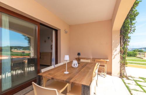 Porto Pozzo Apartamento | I Mirti
