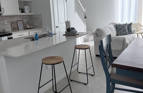 Braden River Casa | Charming 3-bedroom townhome with AC and WiFi in superb Lakewood Ranch