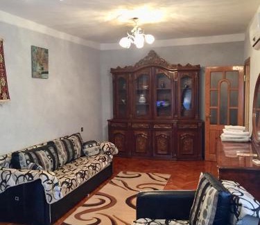 Baku Old Town Apartamento | İnner City House