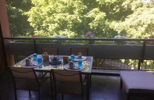 Milano 3 Cama Y Desayuno | I Salici