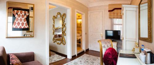 Ortakoy Hotel | İstanbul Bosphorus Hotel Symbola