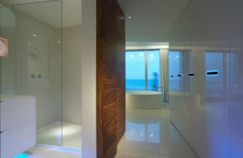Marina Centro Hotel | i-Suite Hotel