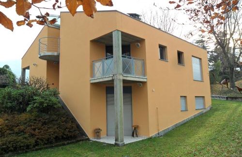 Albese con Cassano Apartamento | I TRE FAGGI