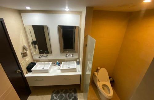 Tumba Vieja Apartamento | I woke up happy at nikki beach!
