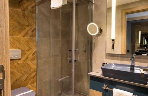 Kizilay Hotel | İzz Otel