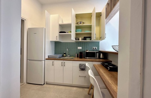 Dafni Apartamento | I1B - Brand new 1BR apartment with rooftop Access