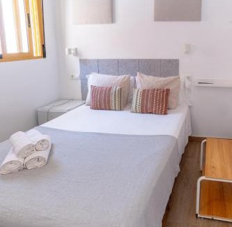 Nueva Tabarca Cama Y Desayuno | Iaia Carmen