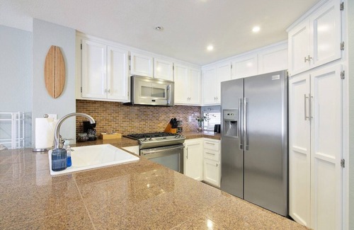 Imperial Beach Apartamento | IB Coastal Condo / Beachfront / Shops / Patio