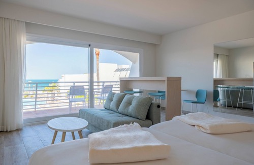 Chiclana de la Frontera Hotel | Iberostar Waves Royal Andalus