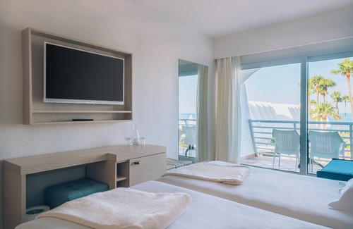 Chiclana de la Frontera Hotel | Iberostar Waves Royal Andalus