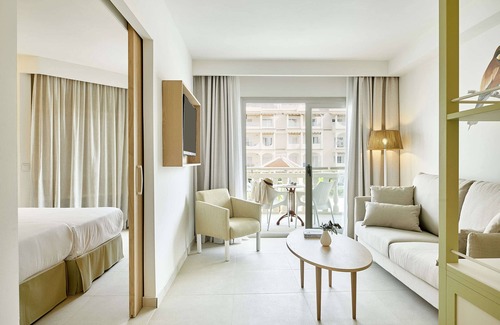 Muro Complejo | Iberostar Selection Albufera Park - All Inclusive