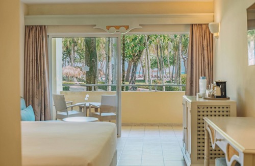 Costa Dorada Complejo | Iberostar Waves Costa Dorada - All Inclusive