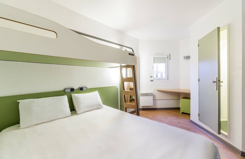 Herouville-Saint-Clair Hotel | ibis budget Caen Hérouville