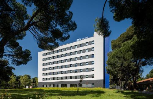 Rejas Hotel | ibis budget Madrid Aeropuerto