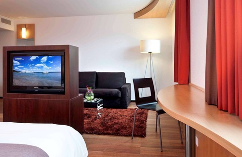 Delemont Hotel | ibis Delemont Delsberg Hotel