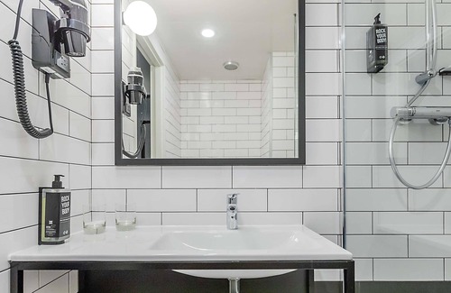 Guimaraes Hotel | Ibis Guimaraes