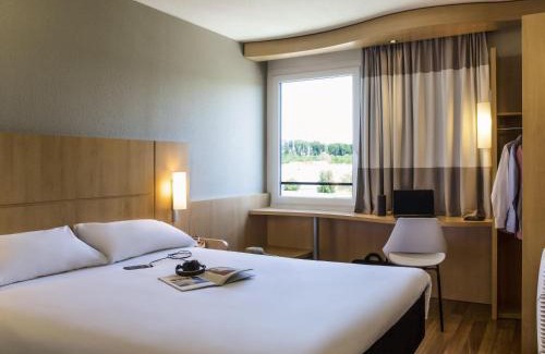 Crissier Hotel | ibis Lausanne Crissier