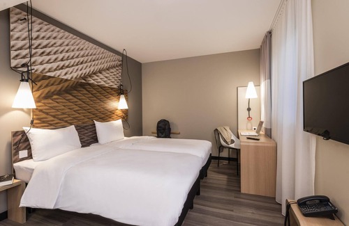 Berg am Laim Hotel | Ibis Muenchen City Ost