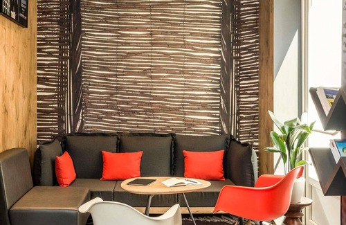 Billancourt–Rives de Seine Hotel | ibis Paris Boulogne Billancourt