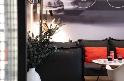 Saint-Vincent-de-Paul Hotel | ibis Paris Gare du Nord TGV