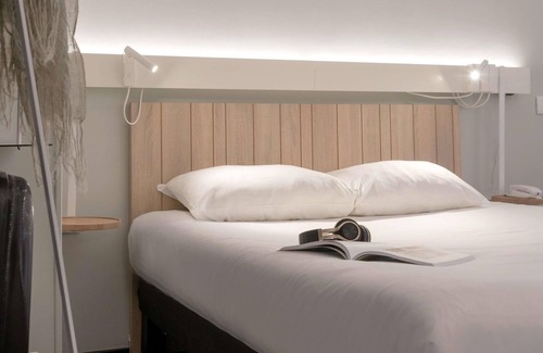 Rueil-Malmaison Hotel | ibis Rueil-Malmaison Centre