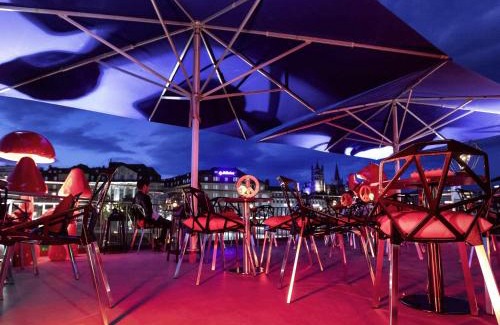 Lausanne Center Hotel | ibis Styles Lausanne Center MadHouse