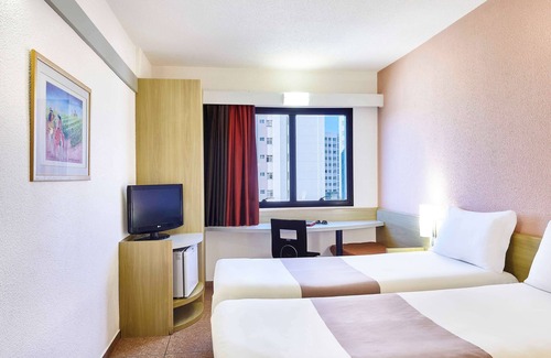 Taubate Hotel | ibis Taubate