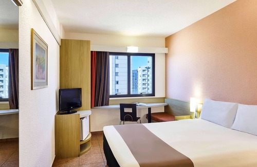 Taubate Hotel | ibis Taubate
