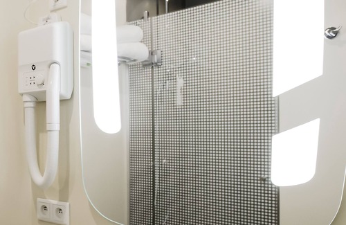 Wavre Hotel | ibis Wavre Brussels East