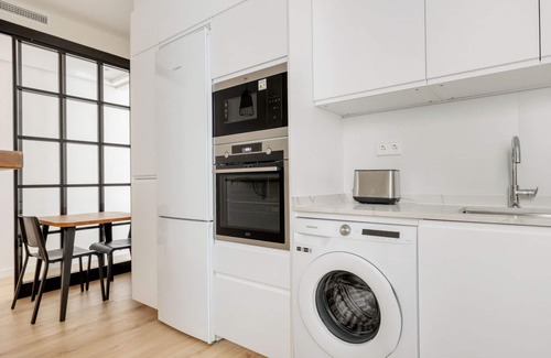 Ibiza Apartamento | Ibiza 3br w/ doorman, nr park