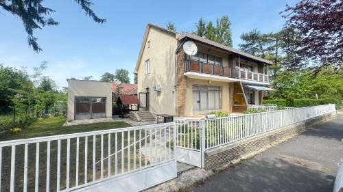 Fonyodliget Casa | Ibolya Nyaralóház Fonyód