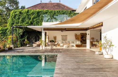 Kemenuh Villa | IBU The Sanctuary by OXO