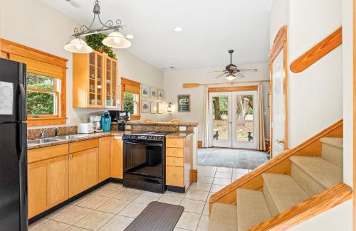 Historic Downtown Manteo Casa | IC1 - Little Lifeboat House