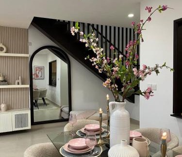 Mikocheni Apartamento | Ice Cream Home with Sea View